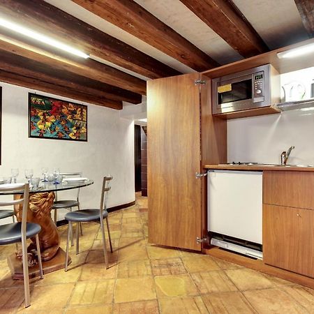 Canal View Suite In Rialto By Wonderful Italy Veneţia Exterior foto