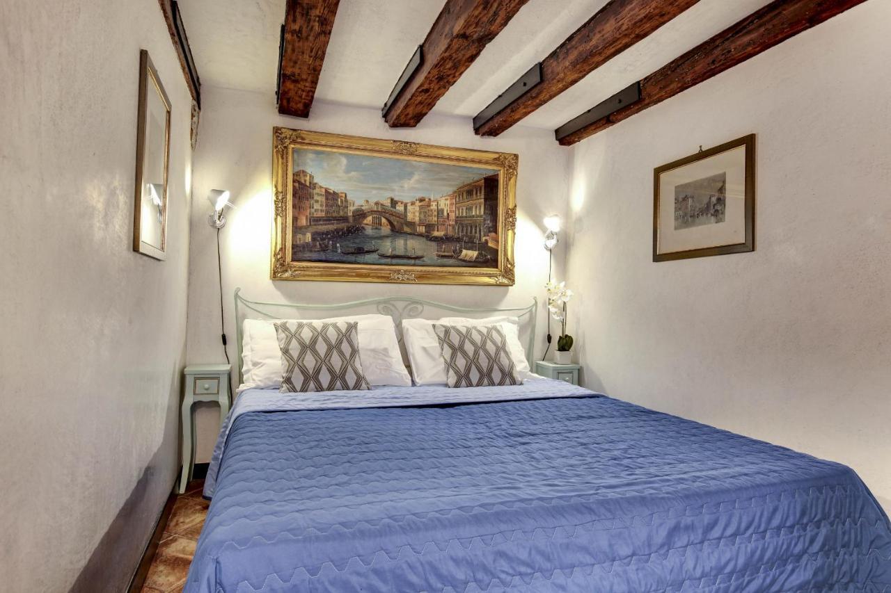 Canal View Suite In Rialto By Wonderful Italy Veneţia Exterior foto