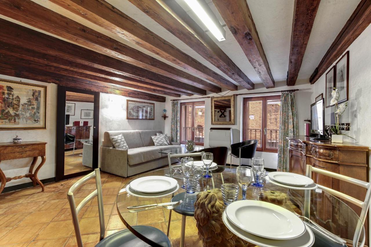 Canal View Suite In Rialto By Wonderful Italy Veneţia Exterior foto