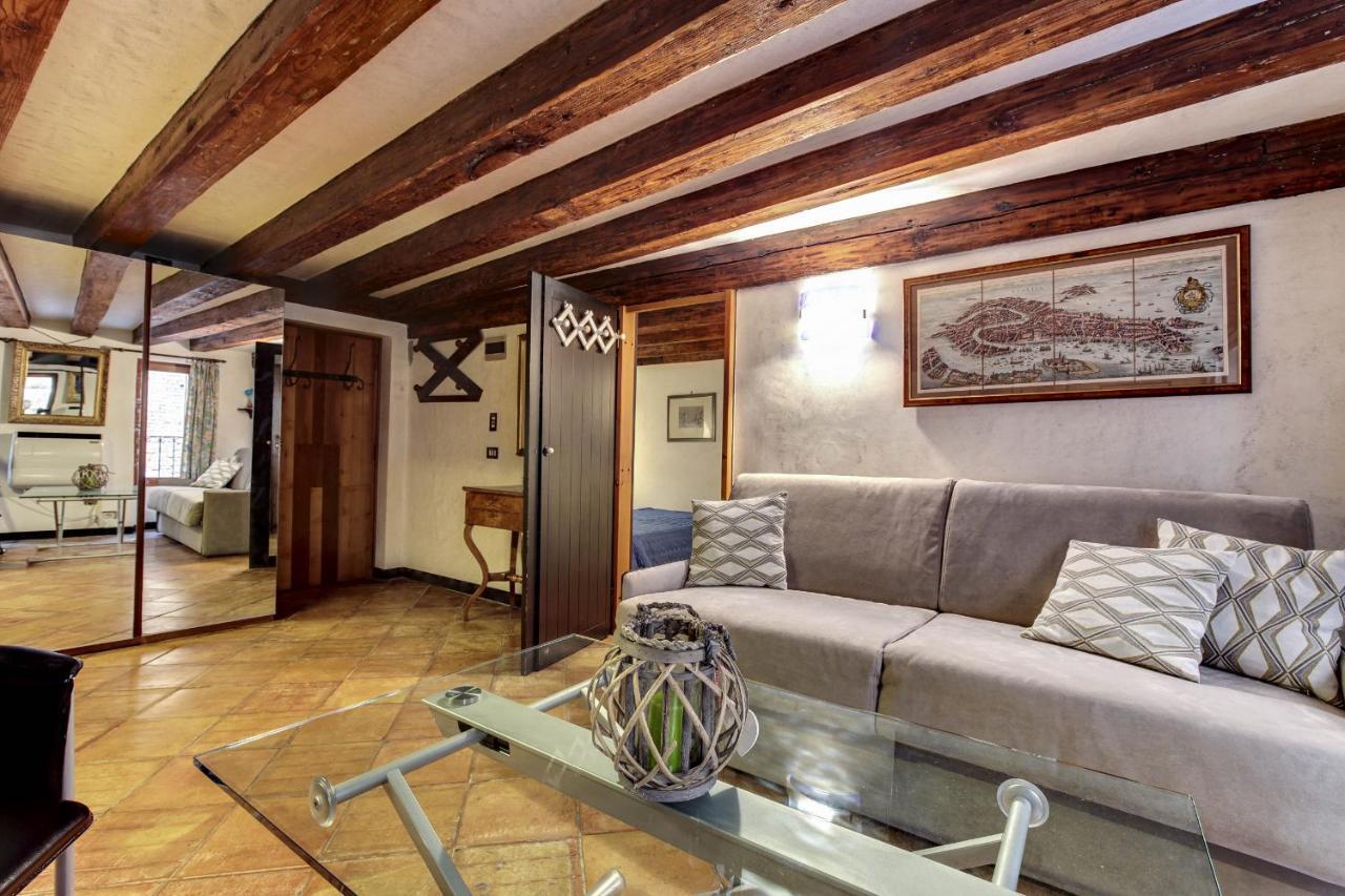 Canal View Suite In Rialto By Wonderful Italy Veneţia Exterior foto