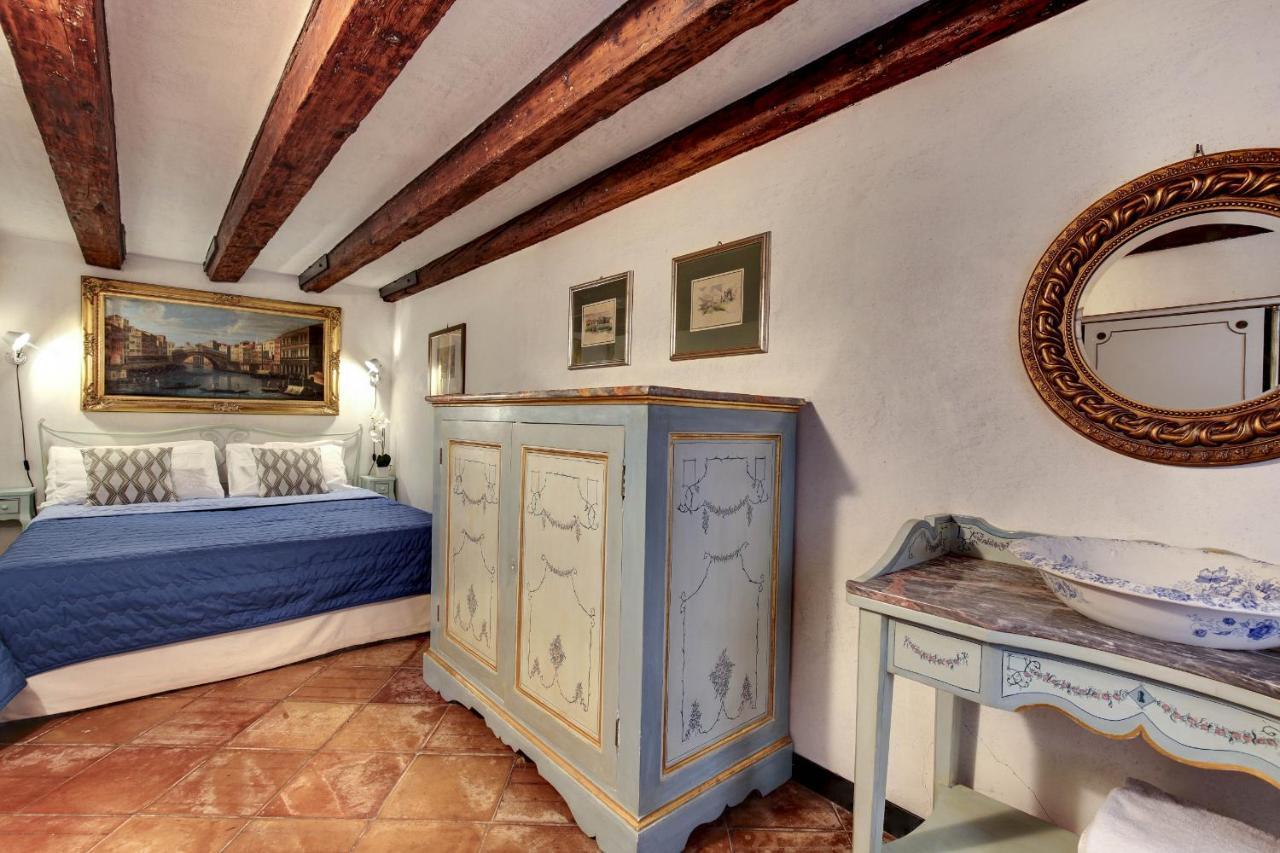 Canal View Suite In Rialto By Wonderful Italy Veneţia Exterior foto