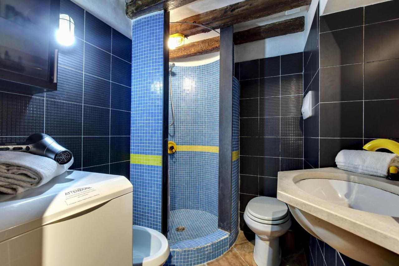 Canal View Suite In Rialto By Wonderful Italy Veneţia Exterior foto